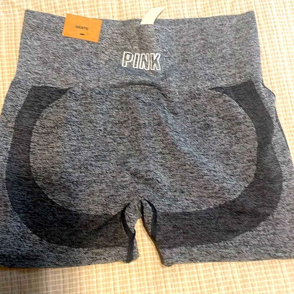 Small pink sport shortie